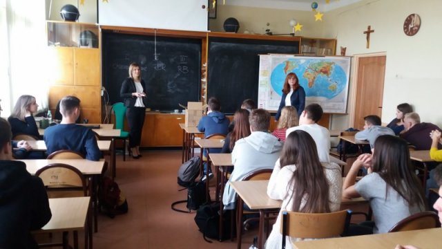 Projekt „Biznes przy tablicy – Konta, lokaty, kredyty…”
