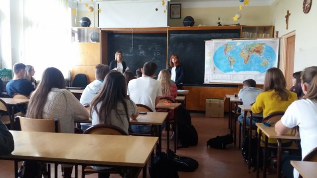 Projekt „Biznes przy tablicy – Konta, lokaty, kredyty…”