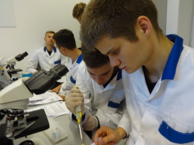 Naukowe warsztaty w BioCentrum Edukacji Naukowej w Warszawie