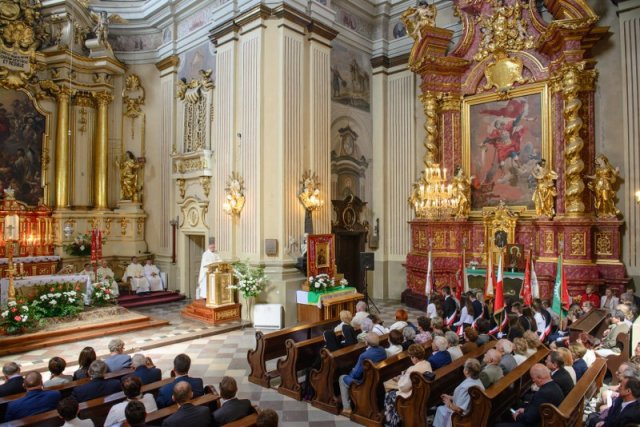 Msza święta z okazji jubileuszu 100-lecia Szkoły