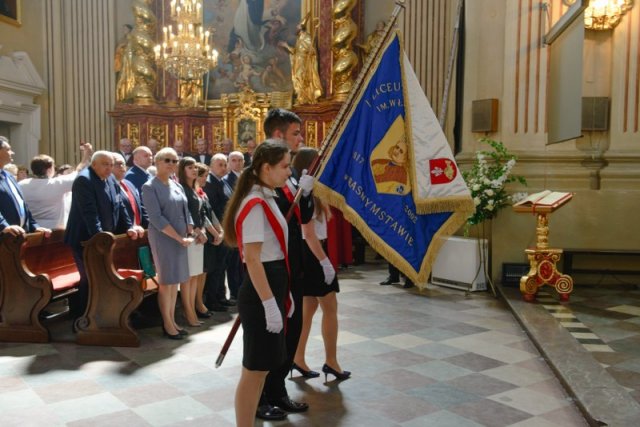 Msza święta z okazji jubileuszu 100-lecia Szkoły
