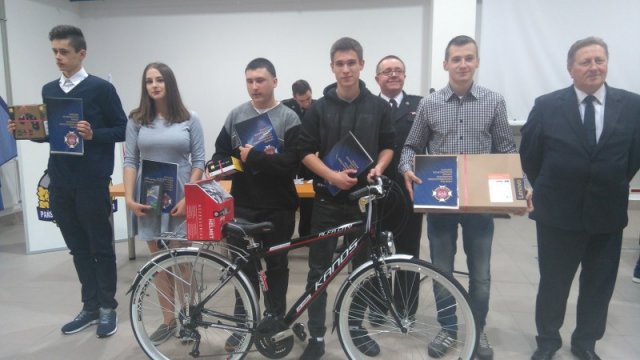Ogólnopolski Turniej Wiedzy Pożarniczej „Młodzież zapobiega pożarom”  na etapie wojewódzkim rozstrzygnięty!