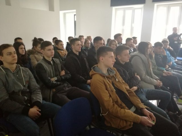 Z wizytą w Komendzie Powiatowej Policji! 	