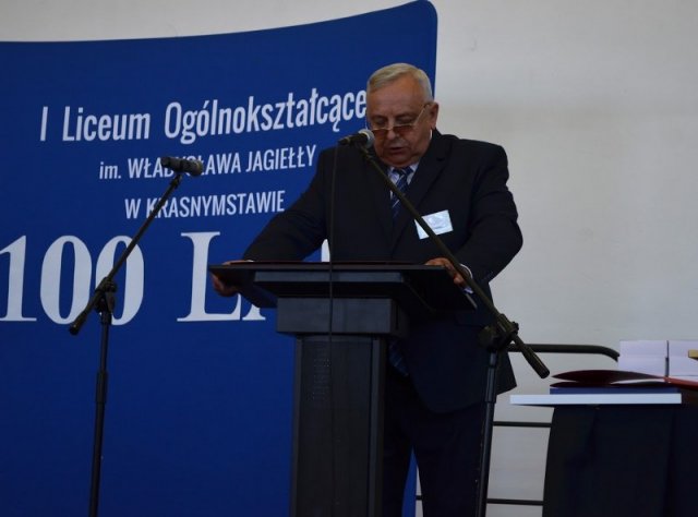 FOTORELACJA  Z  OBCHODÓW  100-LECIA  I  LICEUM OGÓLNOKSZTAŁCĄCEGO IM. WŁADYSŁAWA JAGIEŁŁY W KRASNYMSTAWIE