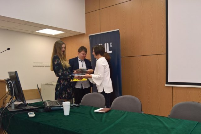 Maturzyści z III a  zwycięzcami Ogólnopolskiego Konkursu Multimedialnego!