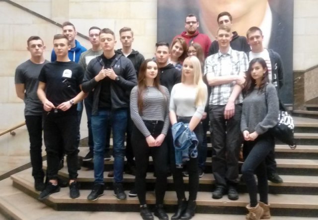SOBOTA W WARSZAWIE - UCZNIOWIE JAGIEŁŁY NA SGH I W MUZEUM  NARODOWYM!