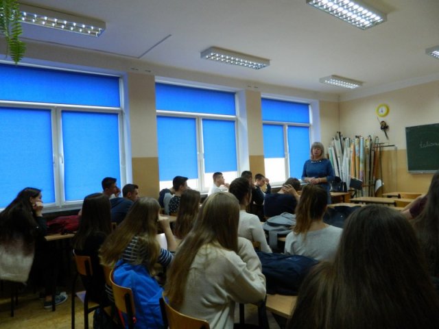                               Projekt „Biznes przy tablicy - Nowoczesna biblioteka” 